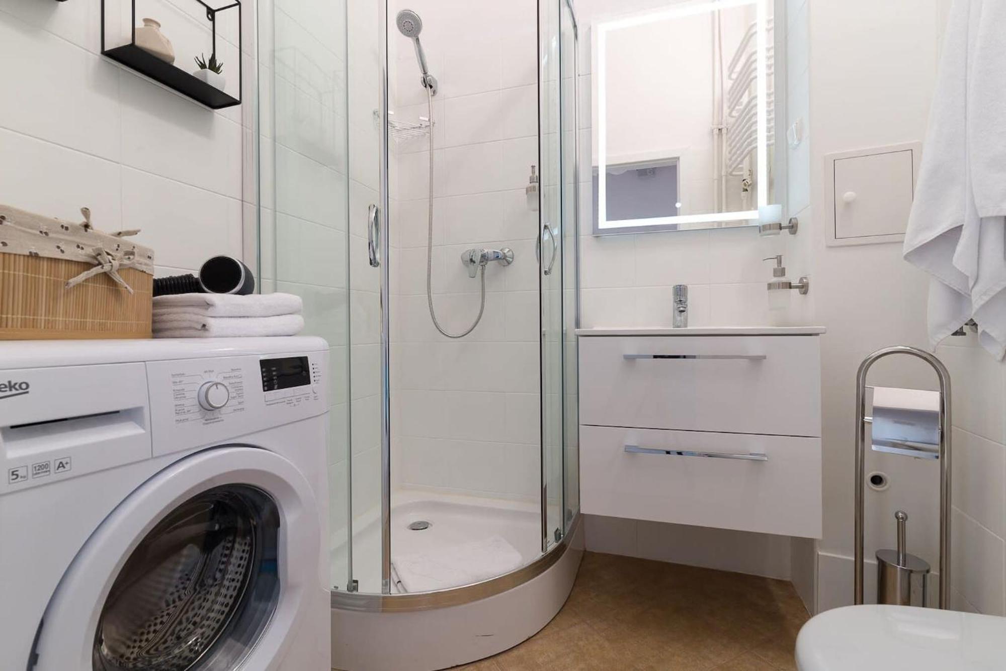 Freta 25 Elegant Apartment By Rent Like Home วอร์ซอ ภายนอก รูปภาพ